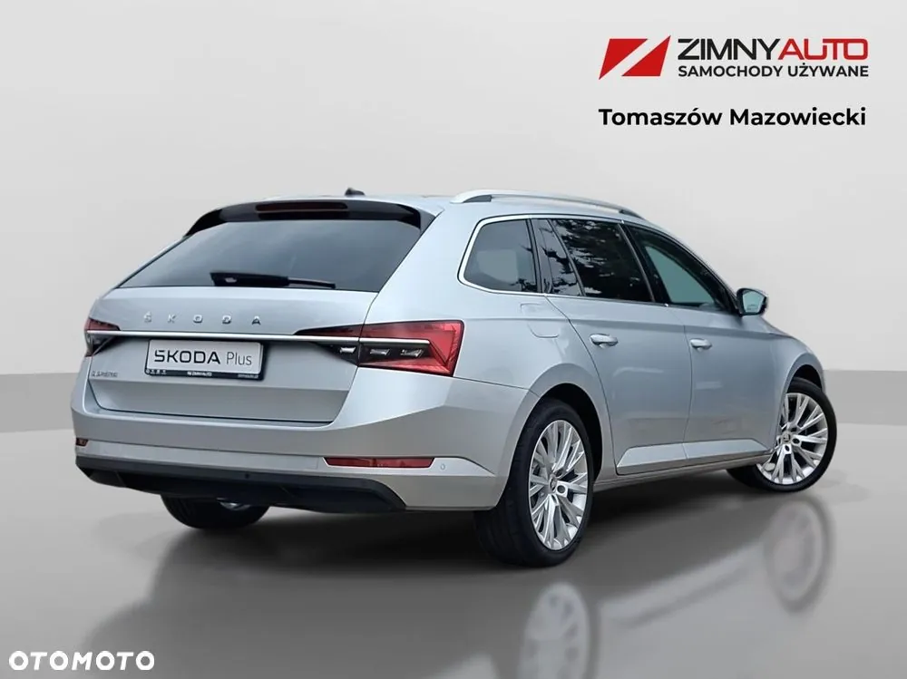 Skoda Superb 2023 photo 2