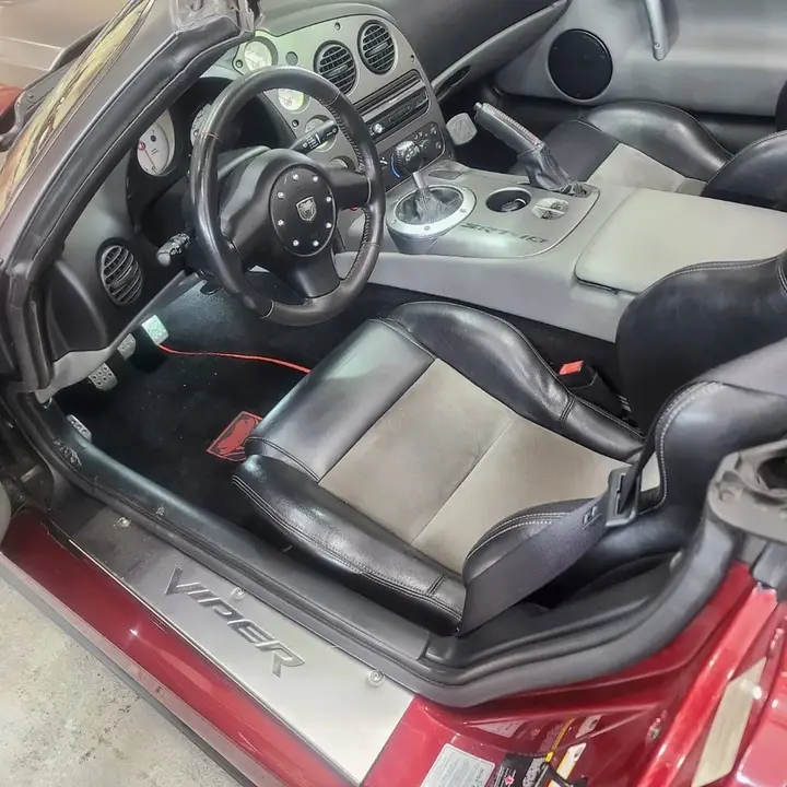 Dodge Viper 2008 photo 4