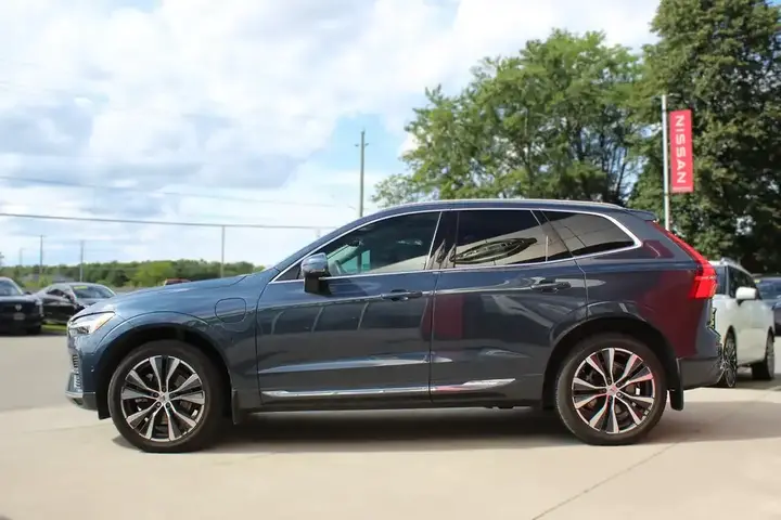 Volvo Xc60 2022 photo 3