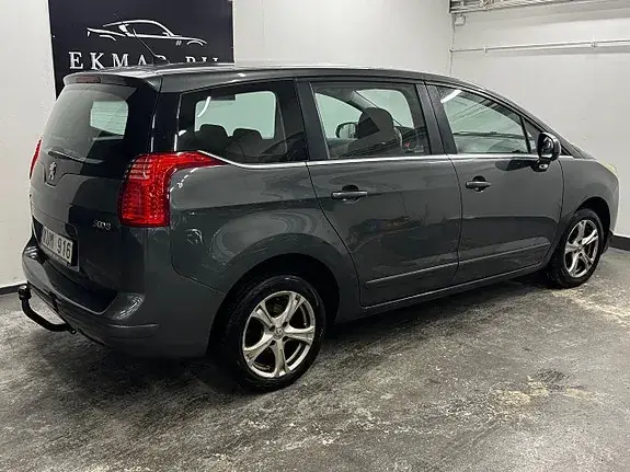 Peugeot 5008 2010 photo 4