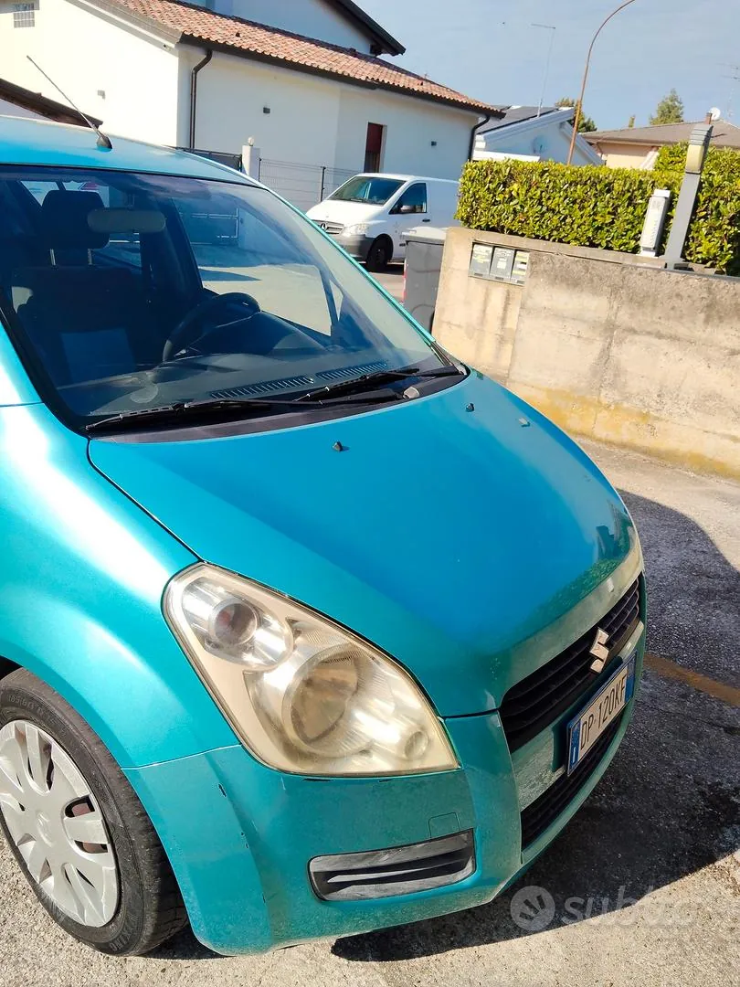 Suzuki Splash 2008 photo 3