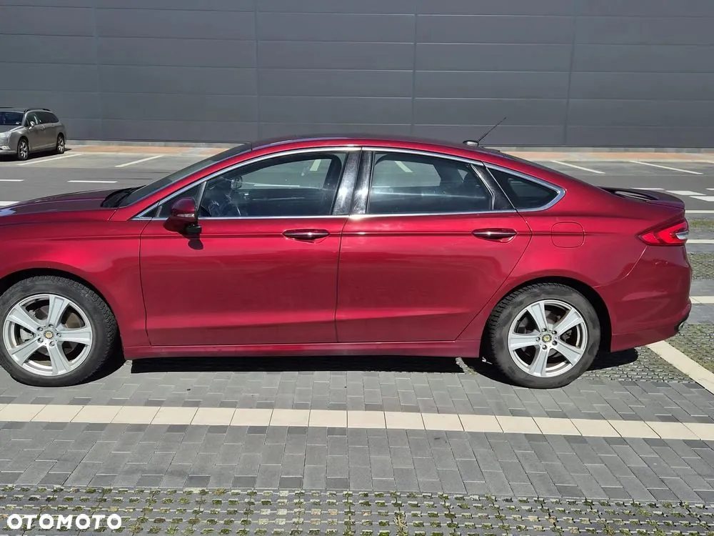 Ford Fusion 2018 photo 2