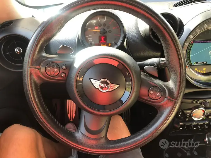 Mini Countryman 2015 photo 5