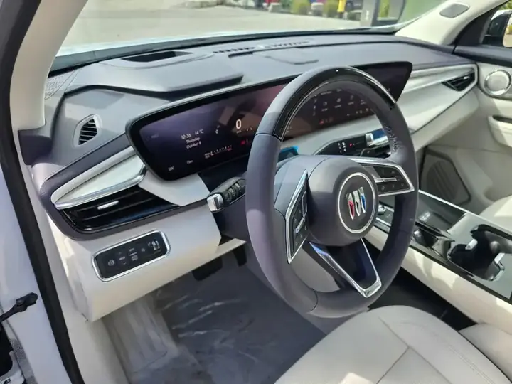 Buick Enclave 2027 photo 5
