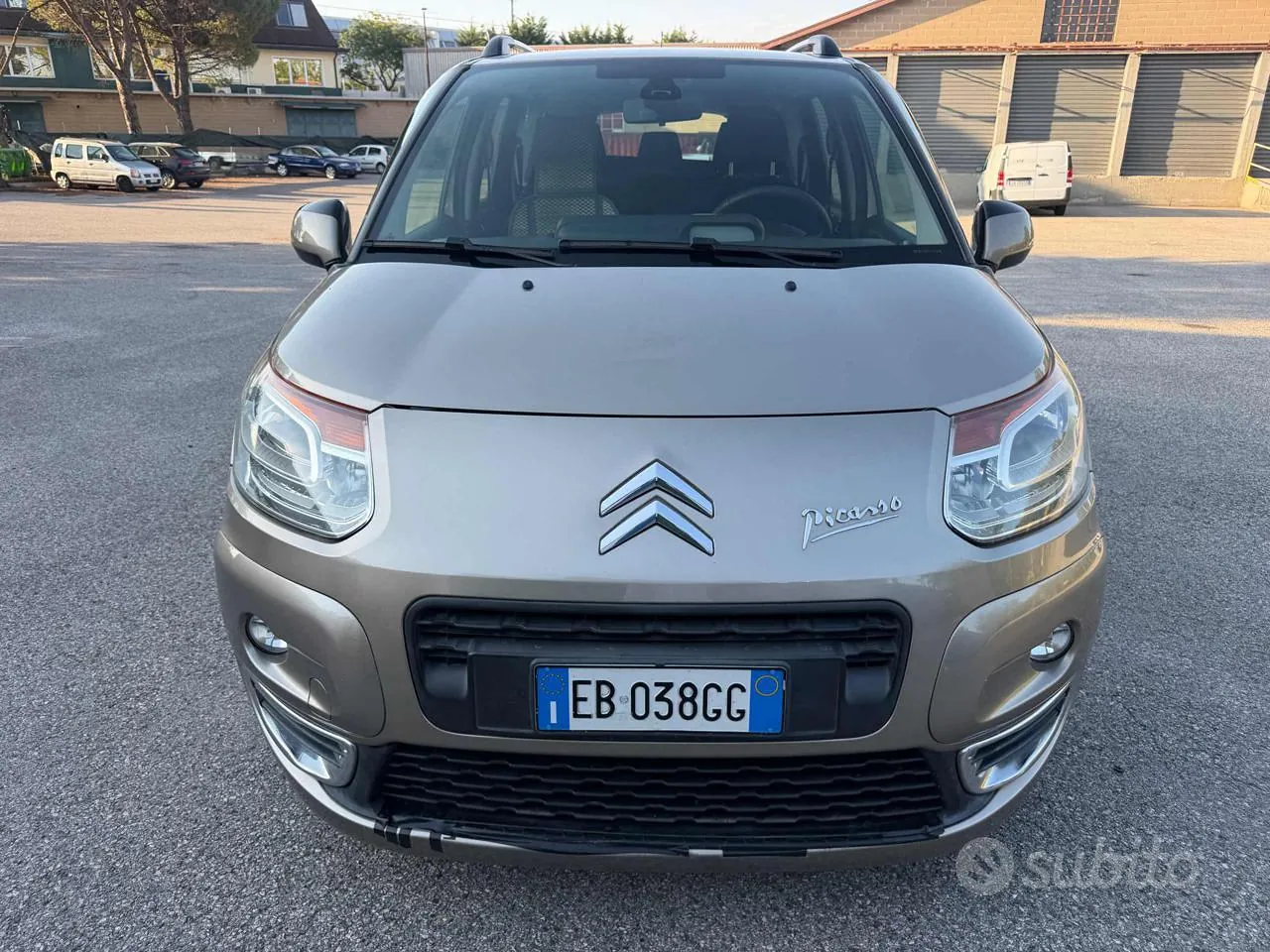 Citroen C3 Picasso 2010 photo 2