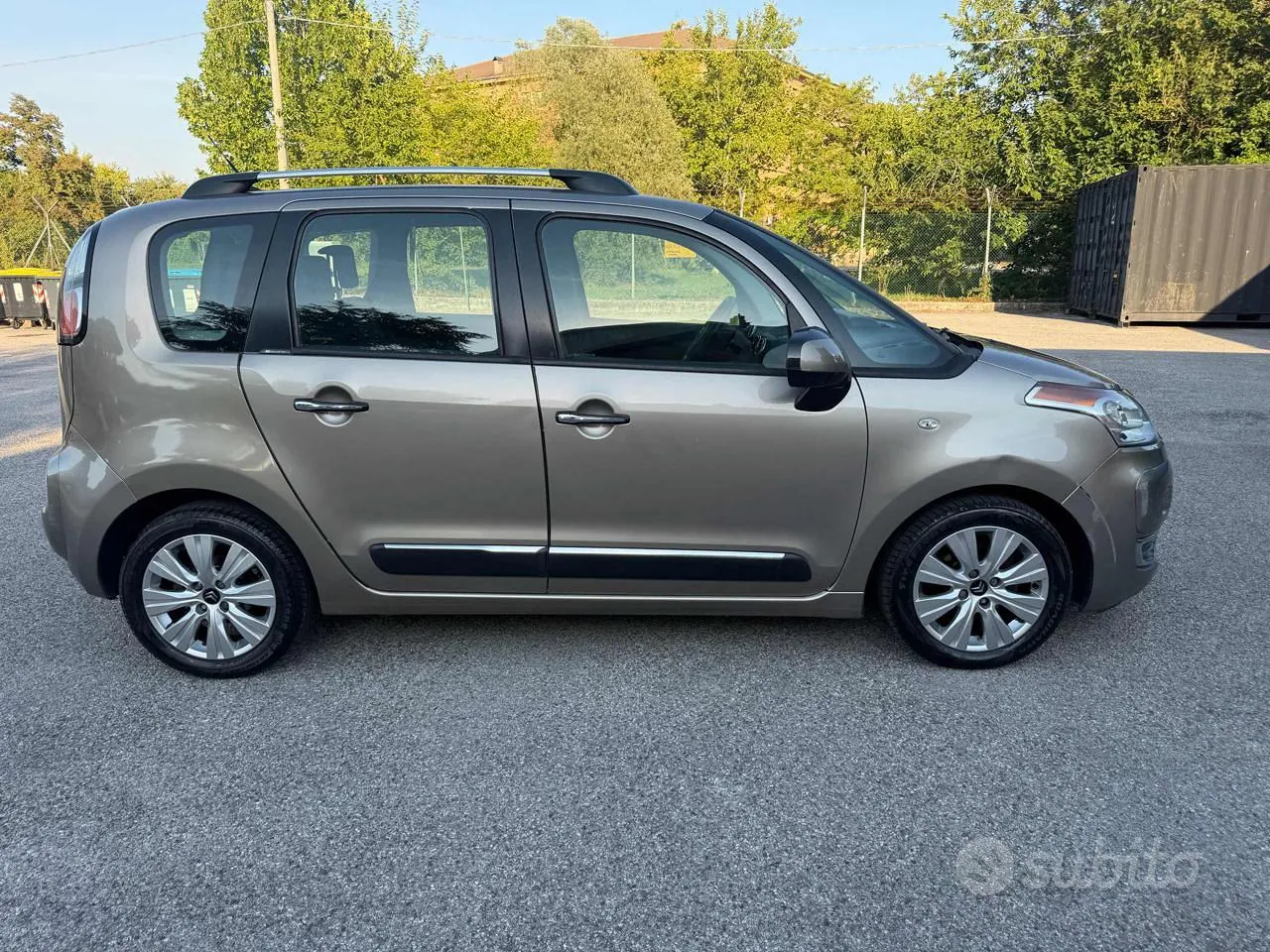 Citroen C3 Picasso 2010 photo 4