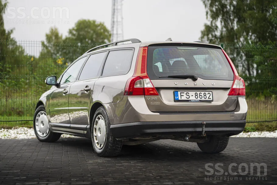 Volvo V70 2008 photo 4