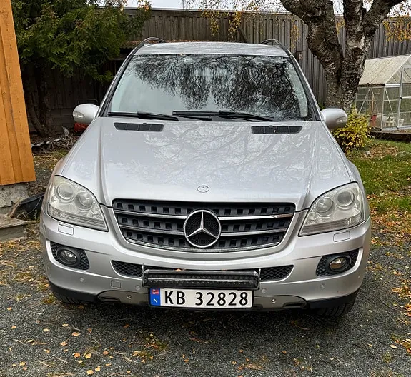 Mercedes-Benz Ml320