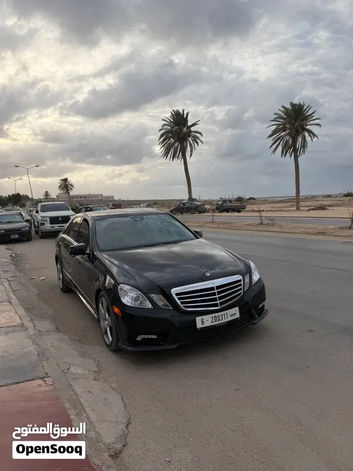 Mercedes-Benz E-Class 2012 photo 2