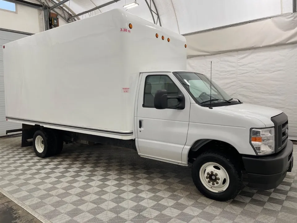 Ford E-Series 2024 photo 3