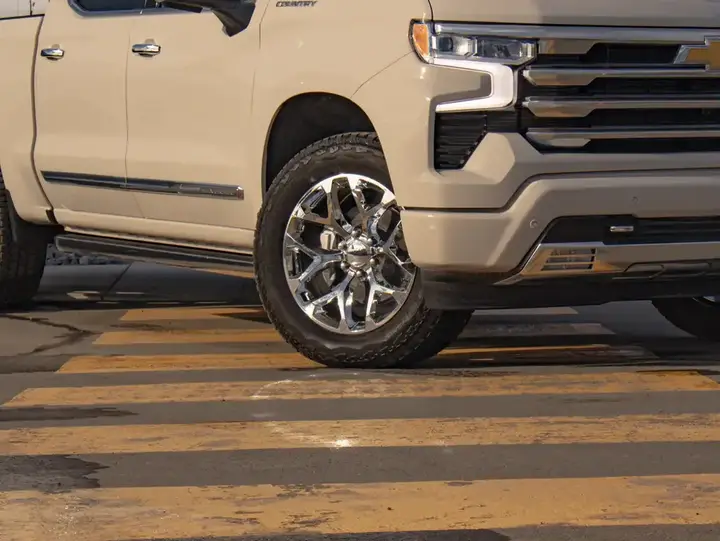 Chevrolet Silverado 1500 2026 photo 3