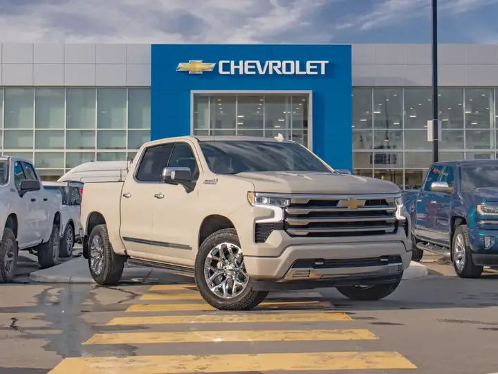 Chevrolet Silverado 1500 2026 photo 2