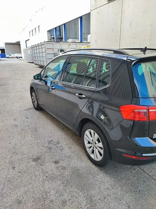 Volkswagen Golf Sportsvan 2017 photo 2