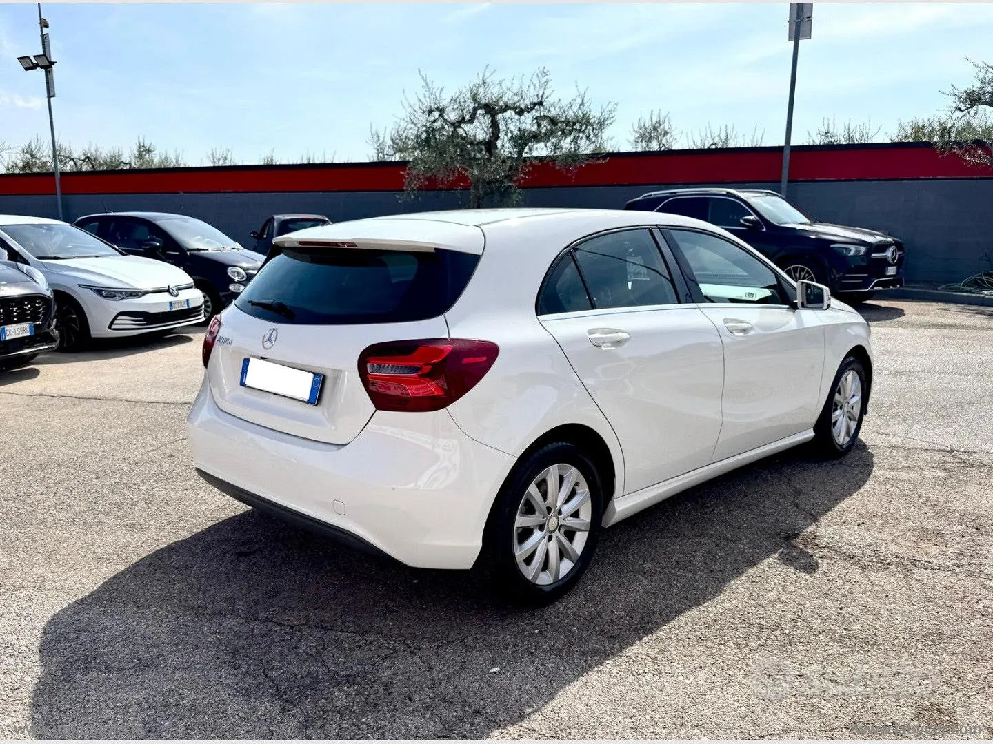 Mercedes-Benz A 180 2017 photo 5