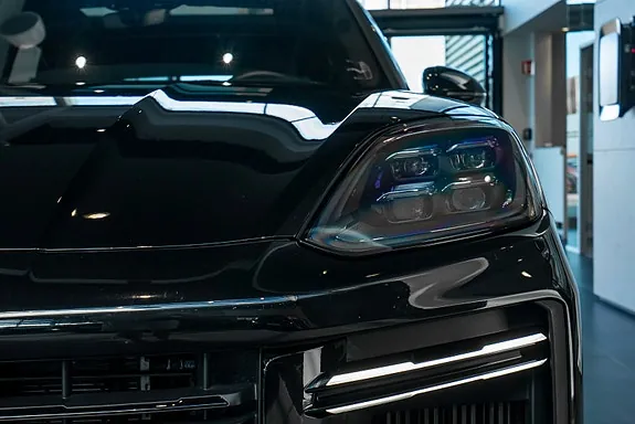 Porsche Cayenne 2024 photo 3