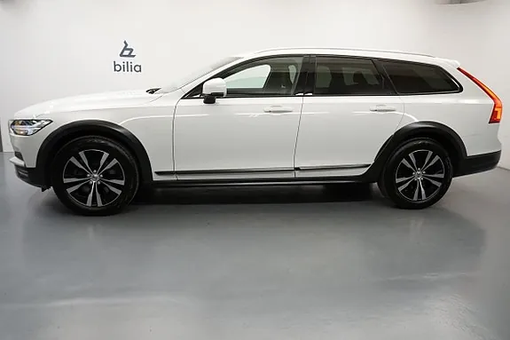 Volvo V90 Cross Country 2020 photo 2