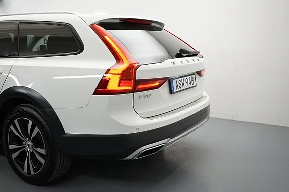Volvo V90 Cross Country 2020 photo 3