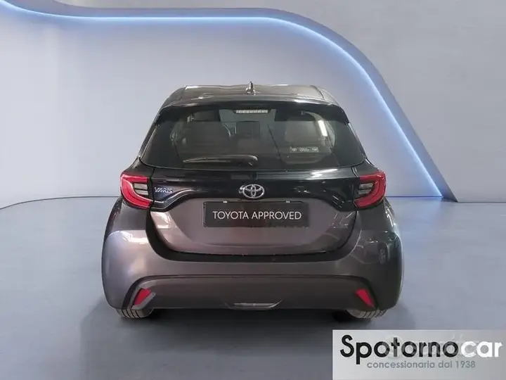 Toyota Yaris 2022 photo 4