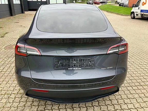 Tesla Model Y 2021 photo 5