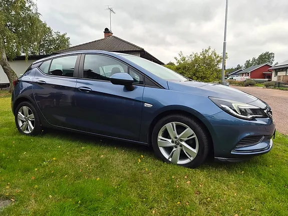 Opel Astra 2017 photo 4