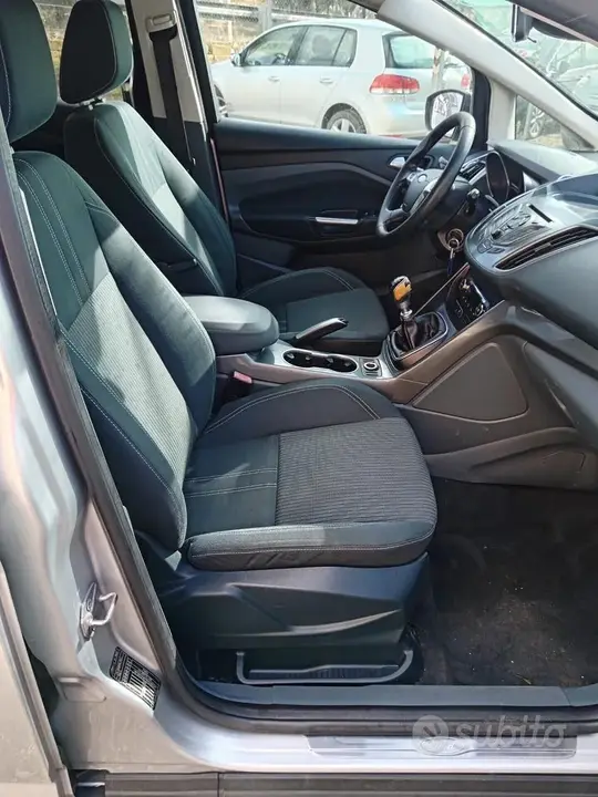 Ford C-Max 2014 photo 4