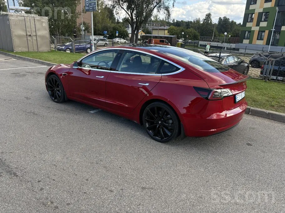 Tesla Model 3 2019 photo 3