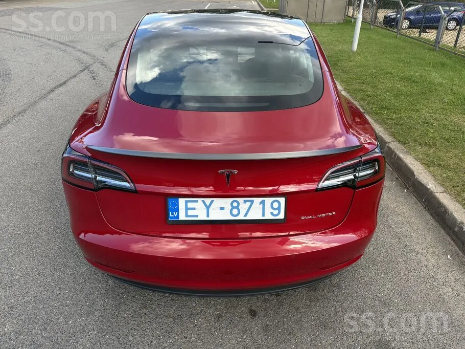 Tesla Model 3 2019 photo 5