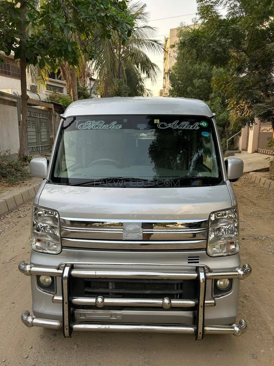 Nissan Clipper