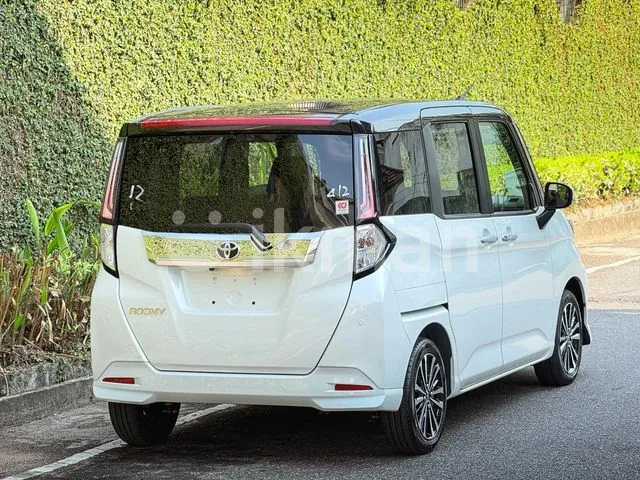 Toyota Roomy 2025 photo 3