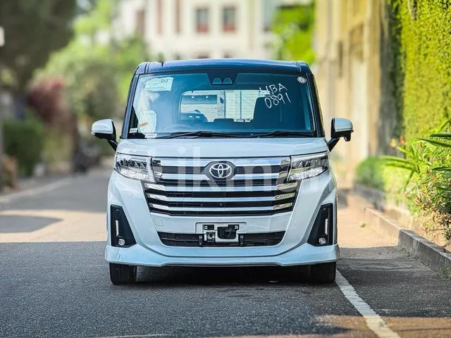 Toyota Roomy 2025 photo 2