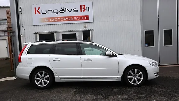 Volvo V70 2016 photo 2
