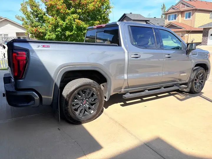 GMC Sierra 1500 2021 photo 3