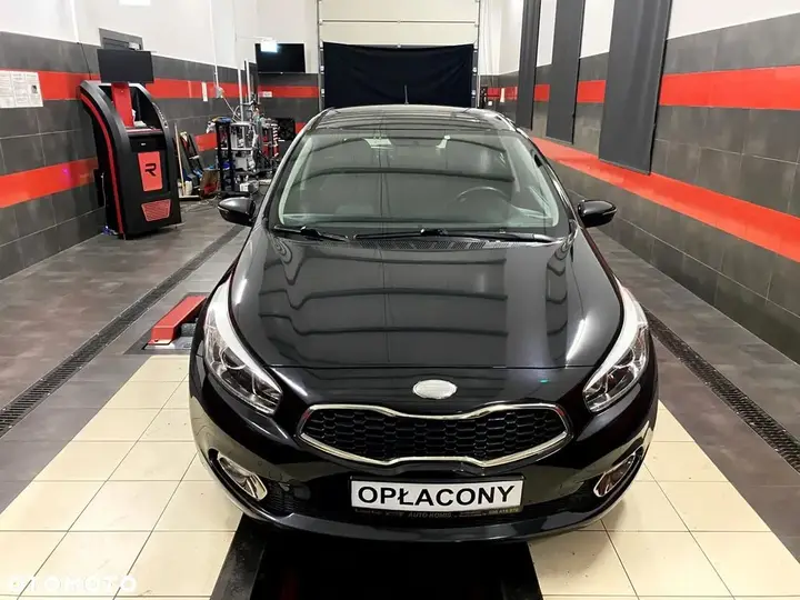 Kia Ceed 2013 photo 4