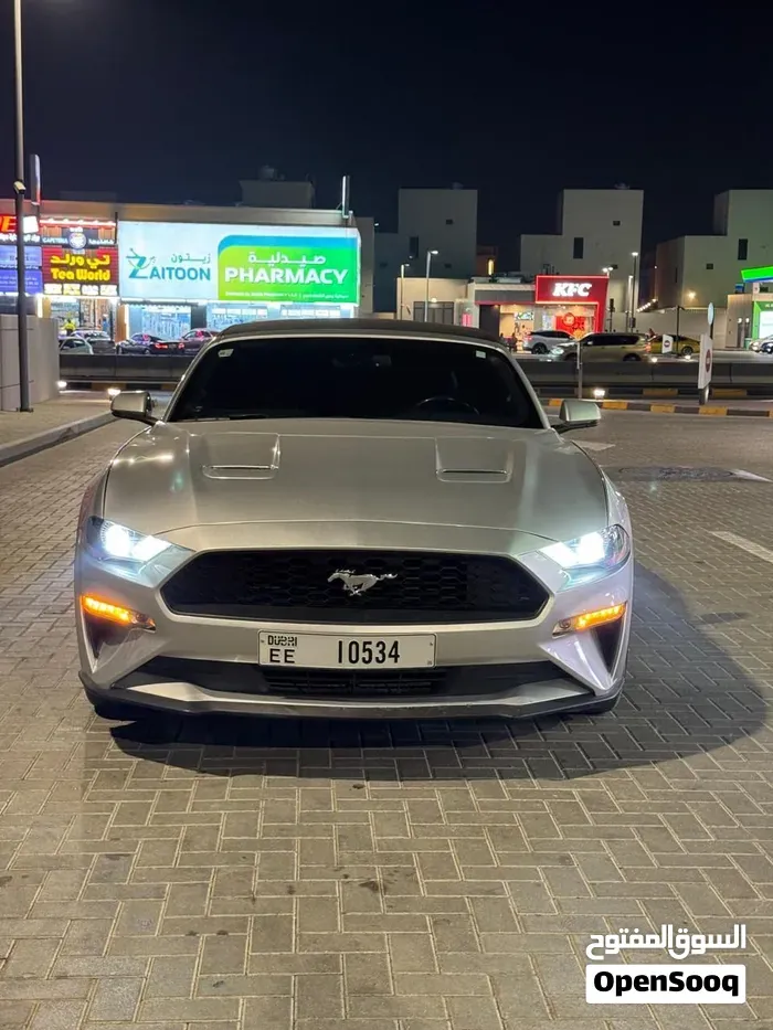 Ford Mustang 2018 photo 2