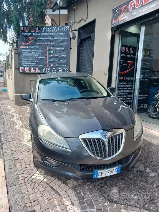Lancia Delta 2010 photo 2