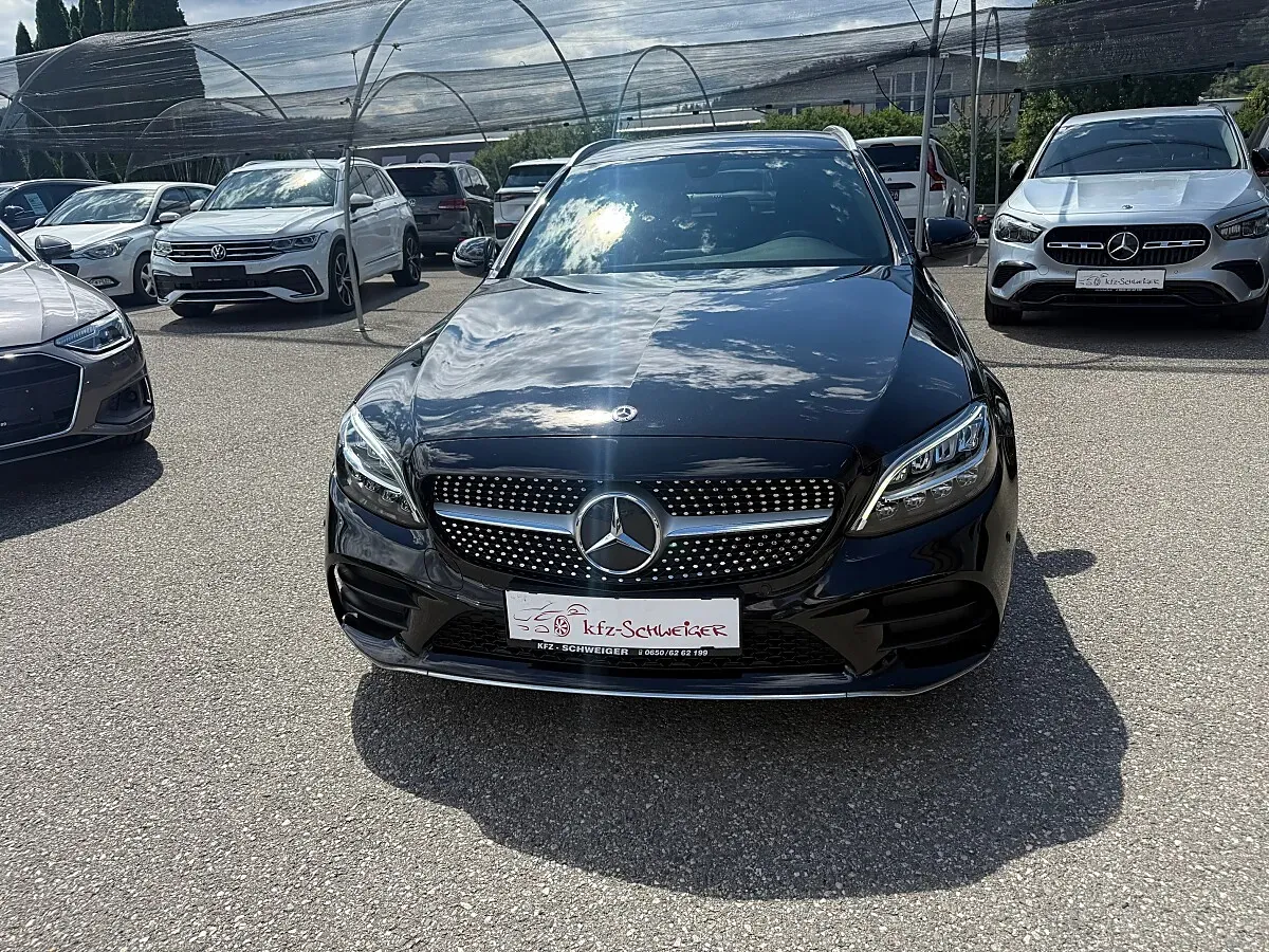 Mercedes-Benz C-Class 2020 photo 2