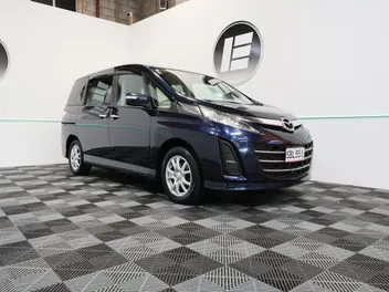 Mazda Biante 2015 photo 2