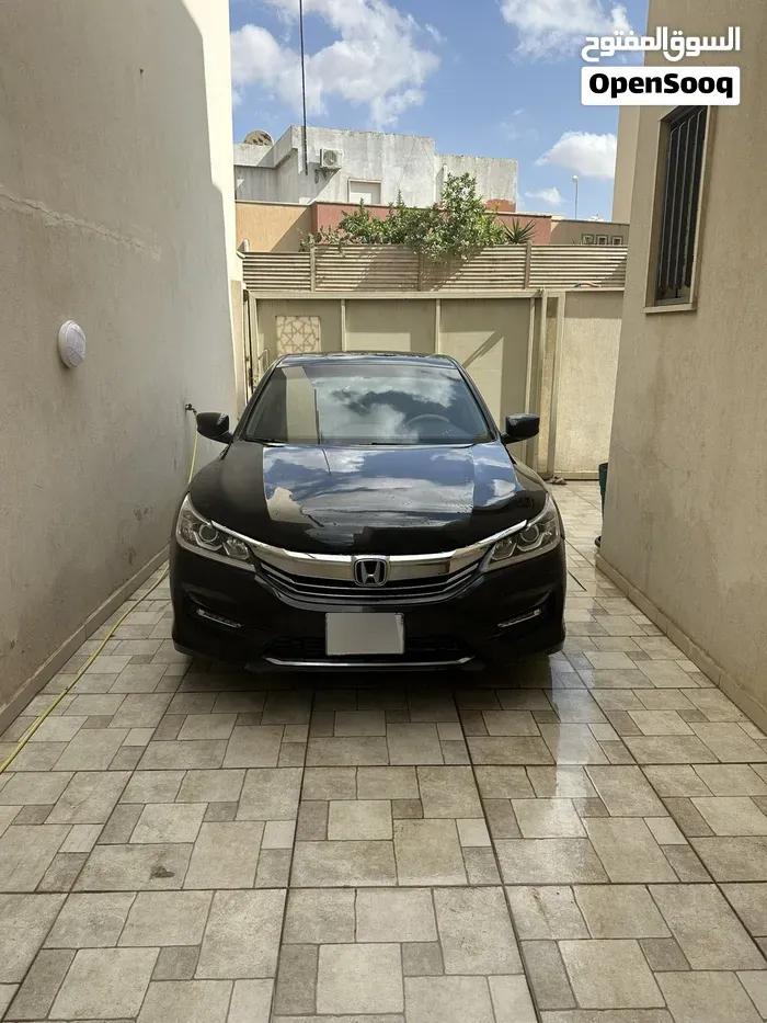 Honda Accord 2017 photo 3