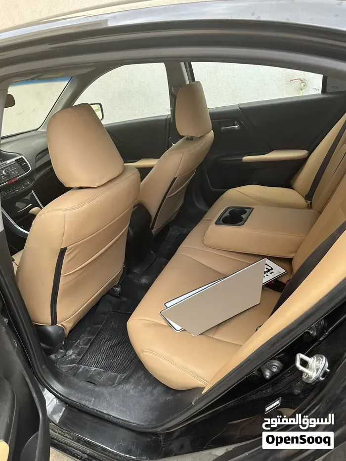 Honda Accord 2017 photo 2