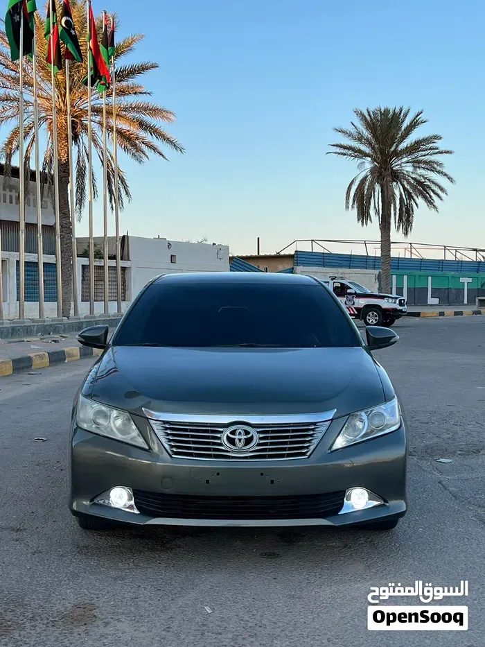 Toyota Camry 2014 photo 3
