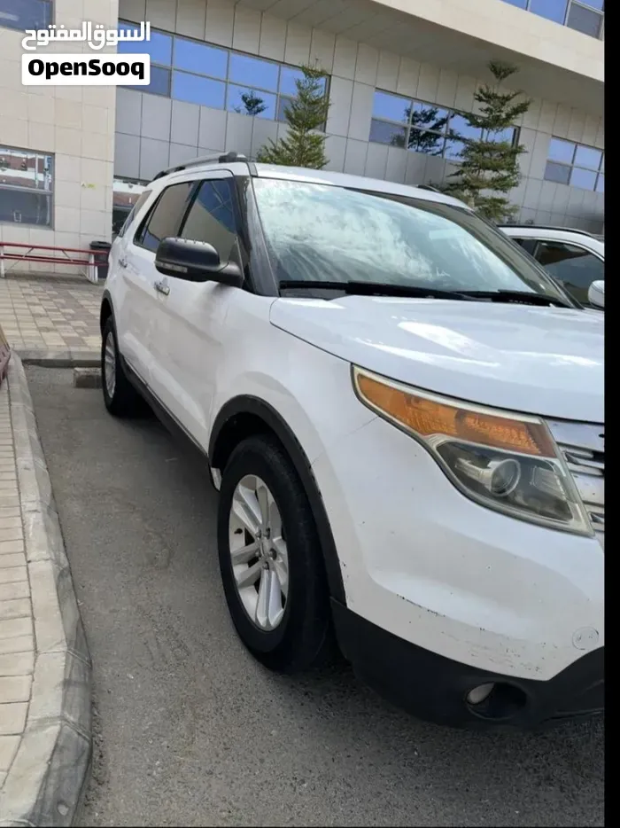Ford Explorer 2013 photo 3