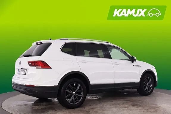 Volkswagen Tiguan Allspace 2023 photo 2