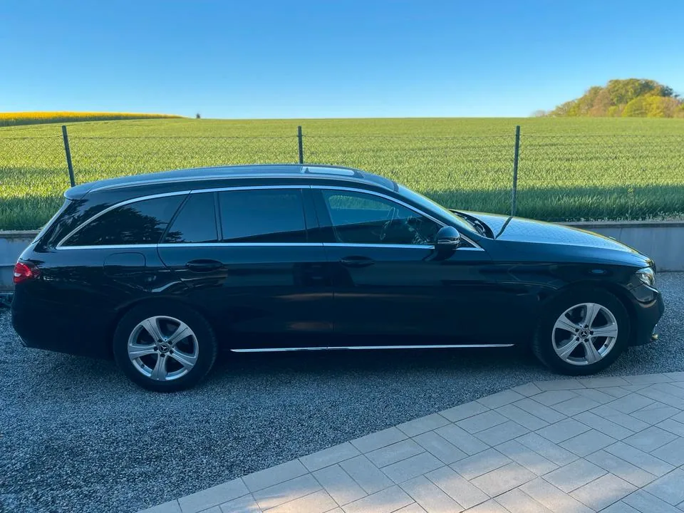 Mercedes-Benz E220 Cdi