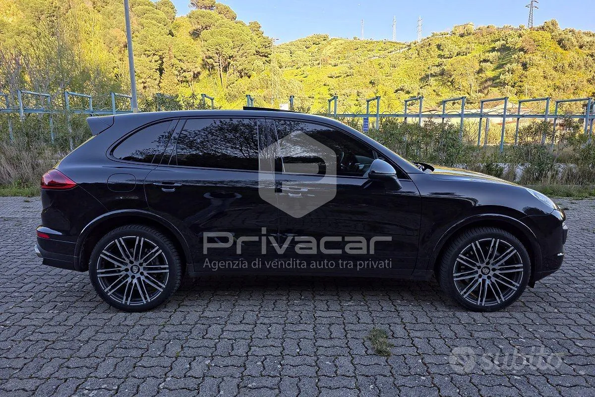 Porsche Cayenne 2016 photo 4