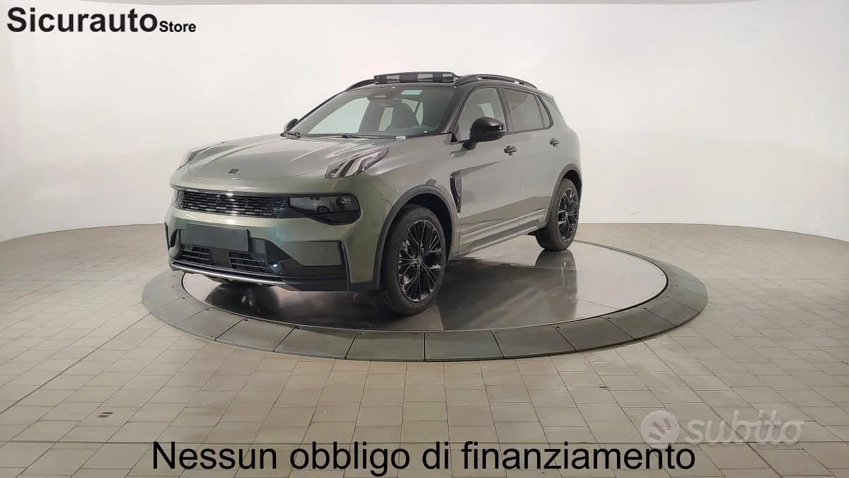 Lynk & Co 01