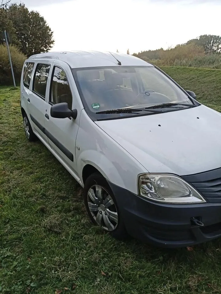 Dacia Logan
