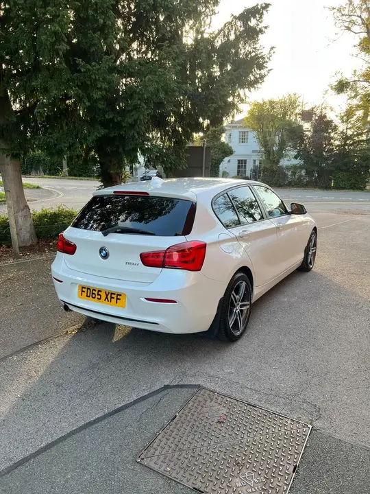 BMW 118D 2015 photo 4