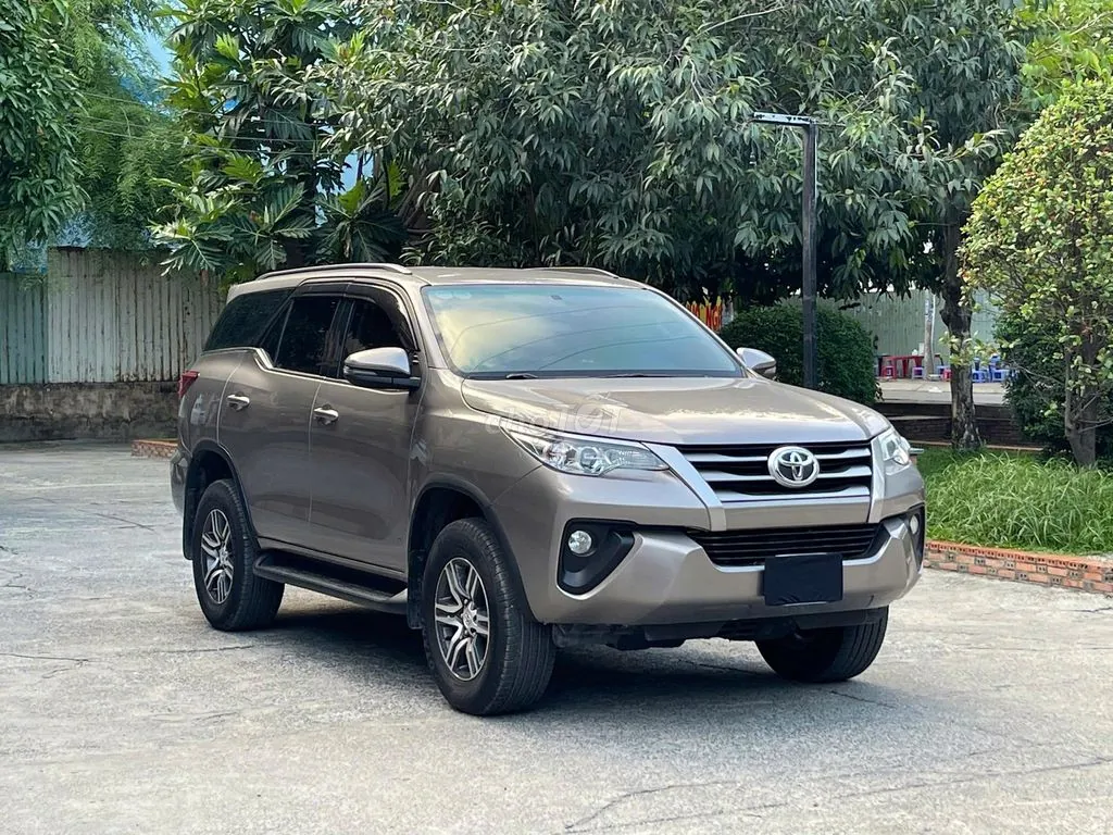 Toyota Fortuner 2017 photo 5