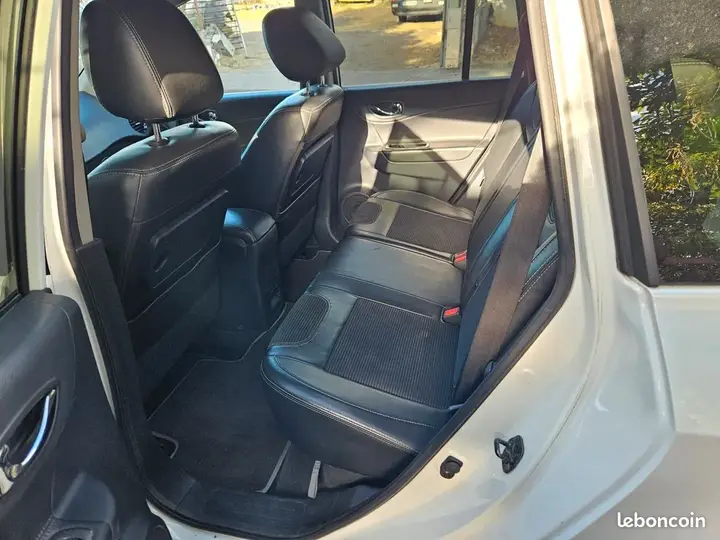Renault Koleos 2012 photo 3