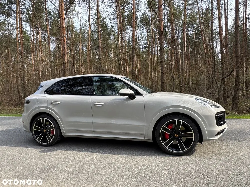 Porsche Cayenne 2020 photo 3